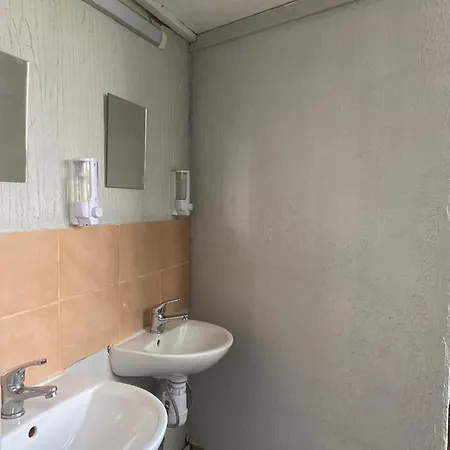 Hostel Ihotel подільський